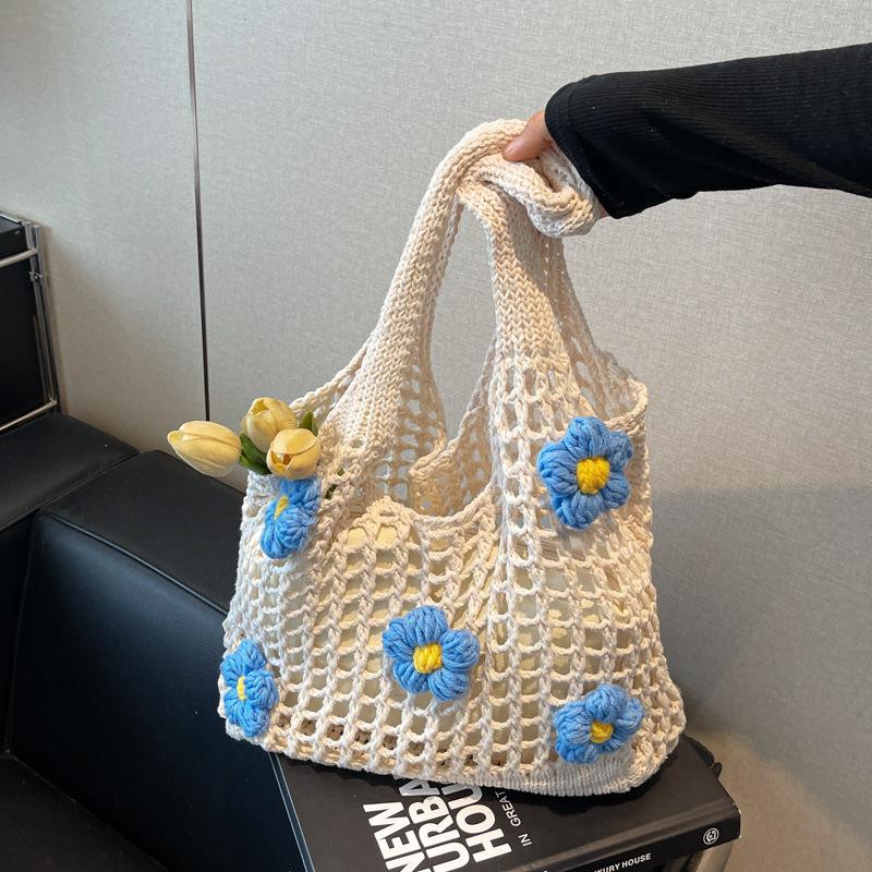 Large Capacity Hollow Knitted Bag Women's Summer New Versatile Single Shoulder Mother and Child Bag Woven Tote Bag