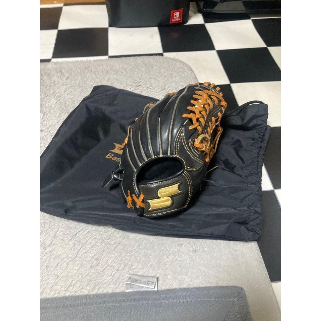Used SSK Soft Baseball Gloves Black Zinnia