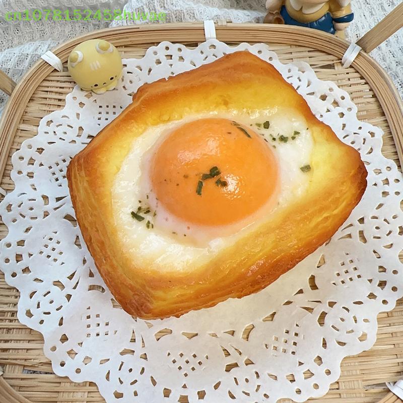Crispy Fried Egg Simulated Bread Stress Relief Toy Anti-stress Slow Rising Squeeze Toy Soft PU Slow Rebound Toy Birthday Gift