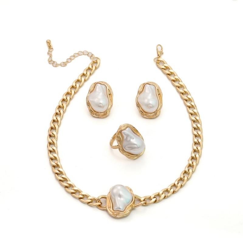 Trend Special-shaped Pearl Set, Retro Luxury Fashion Temperament Necklace, Stud Earrings, Ring Set.