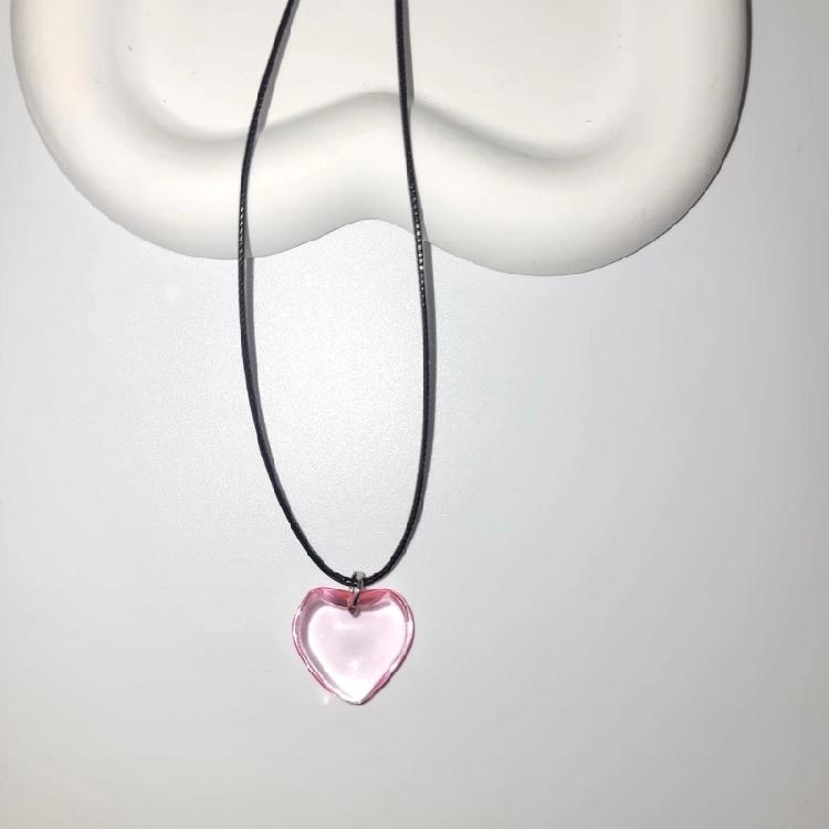 Heart Necklace Female Temperament Niche Net Red Collarbone Chain Korean Version