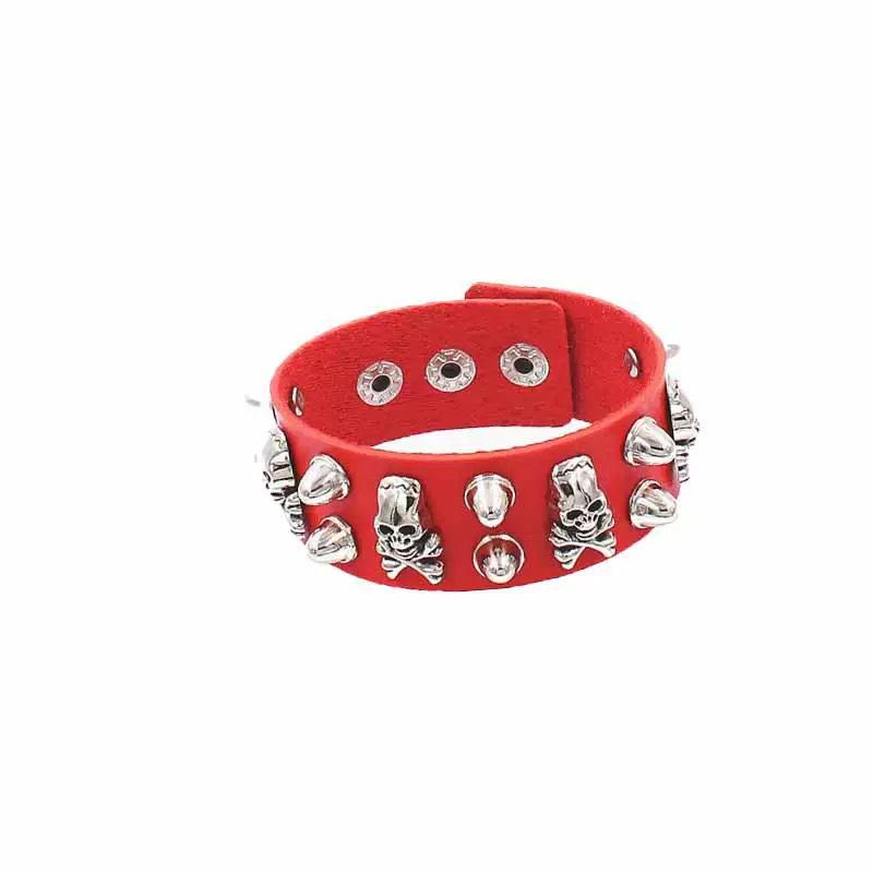 Pulsera Punk de Calavera de Cuero PU con Remaches Japonesa y Coreana - Accesorio de Street Dance y Hip Hop