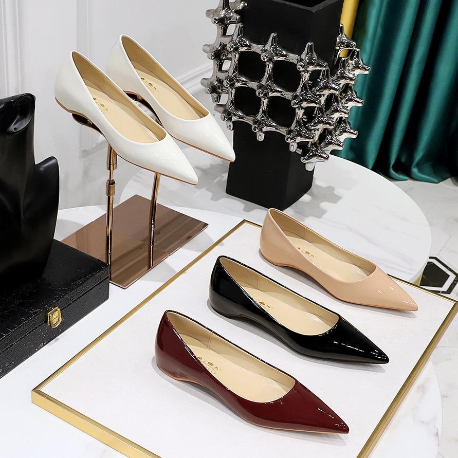 Patent Leather Women Flats Lady Sexy Evening Party Slip On Flat Shoes Women Sharp Pointed Low Heel Shoes Leisure Female Shoes