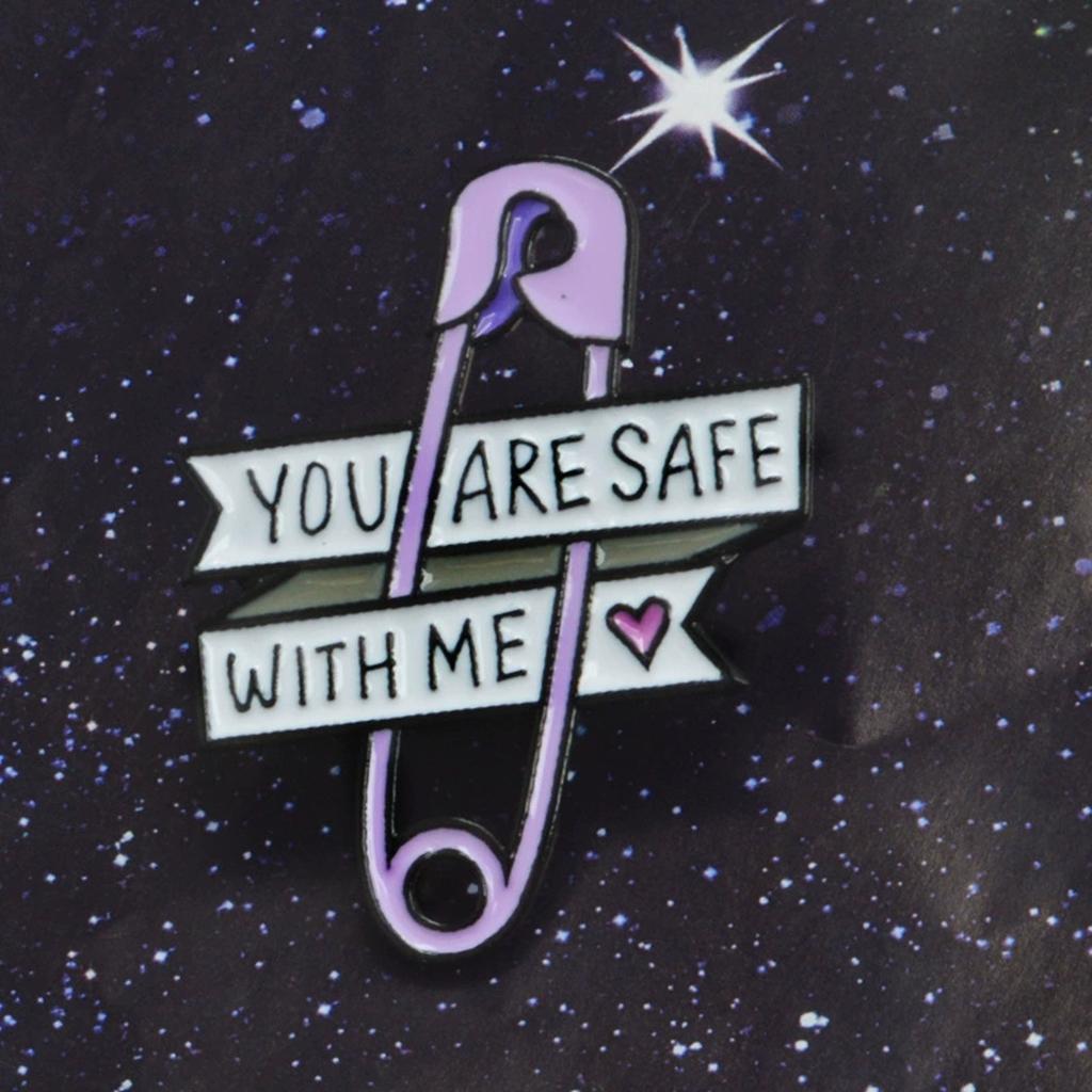 LGBT Rainbow Pride Enamel Pins You Are Safe With Me Round Brooches Lapel Badge Jewelry Gifts For Gay Lesbian Homosex Friends
