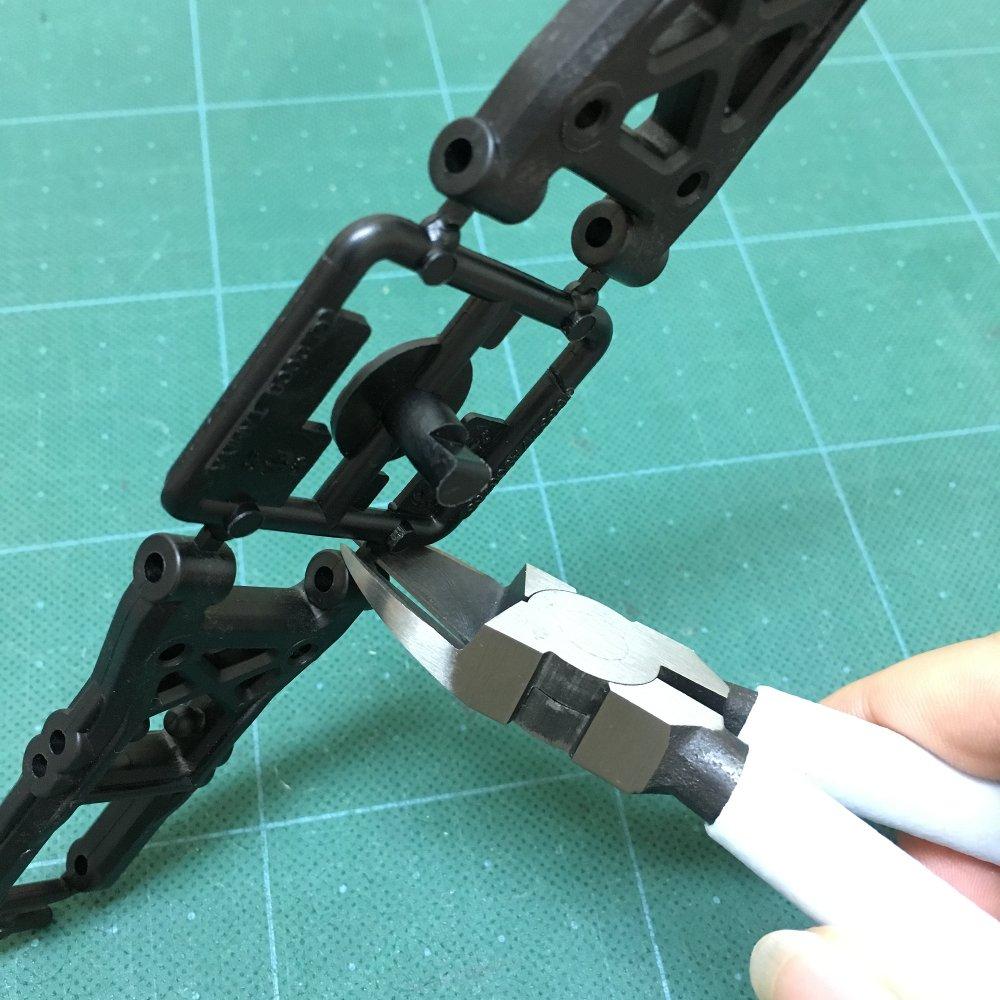 Fujiya Plastic Nippers Ideal for Cutting Engineering Plastics and Hard Resins HP940-125XF Single-Edged (Straight Blade), 125mm,