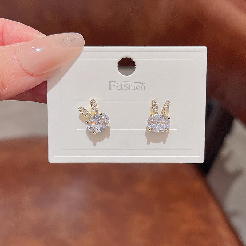 S925 Silver Rabbit Earrings: Simple, Cute, Luxury with Zircon Sparkle - Versatile and Elegant Ear Jewelry.