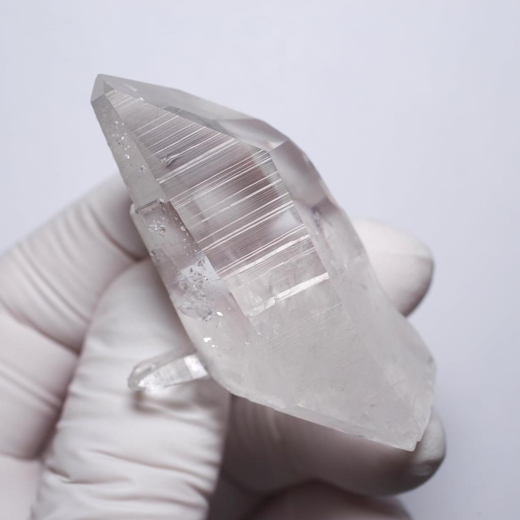 Πέτρα Φυσικό ορυκτό κρύσταλλος χαλαζία σύμπλεγμα ΗΠΑ Δείγμα ακατέργαστο [N2 Φυσικό] - Αρκάνσας, - (80 "Μοναδικές" πέτρες περίπου. 33γρ., 44x23x37χιλ.)