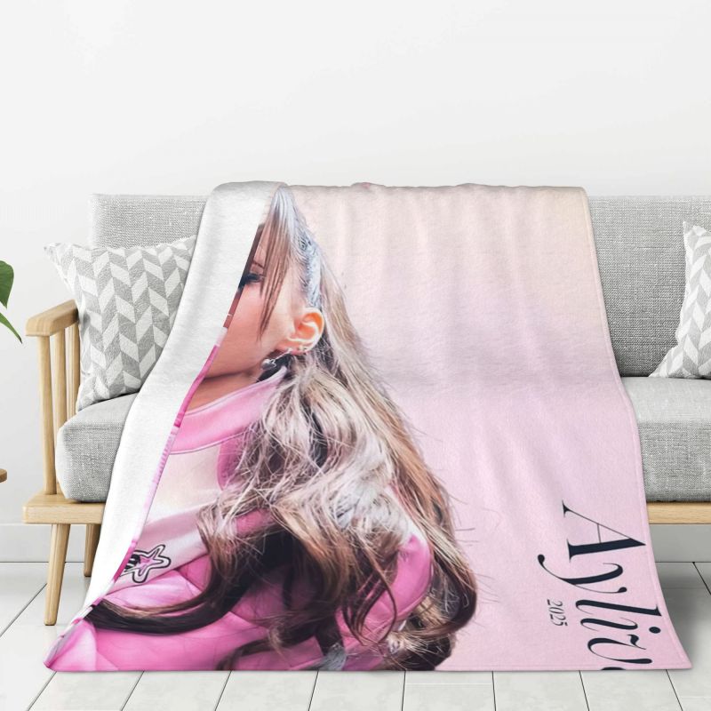 Custom Sofa Fleece German Singer Ayliva Throw Blanket Warm Flannel Blankets for Bedding Travel Couch Quilt