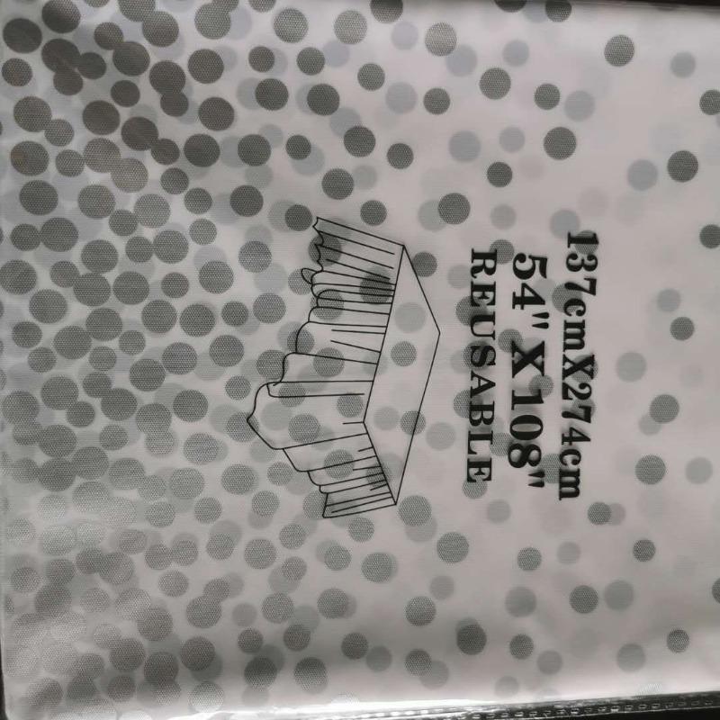 Polka Dot Party Tablecloth PEVA Waterproof and Oil-proof Disposable Party Tablecloth Party Tablecloth