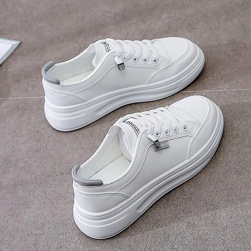 White Shoes Women's Shoes New Spring and Autumn Sports Board Shoes Women's Super Popular White Versatile Casual Shoes