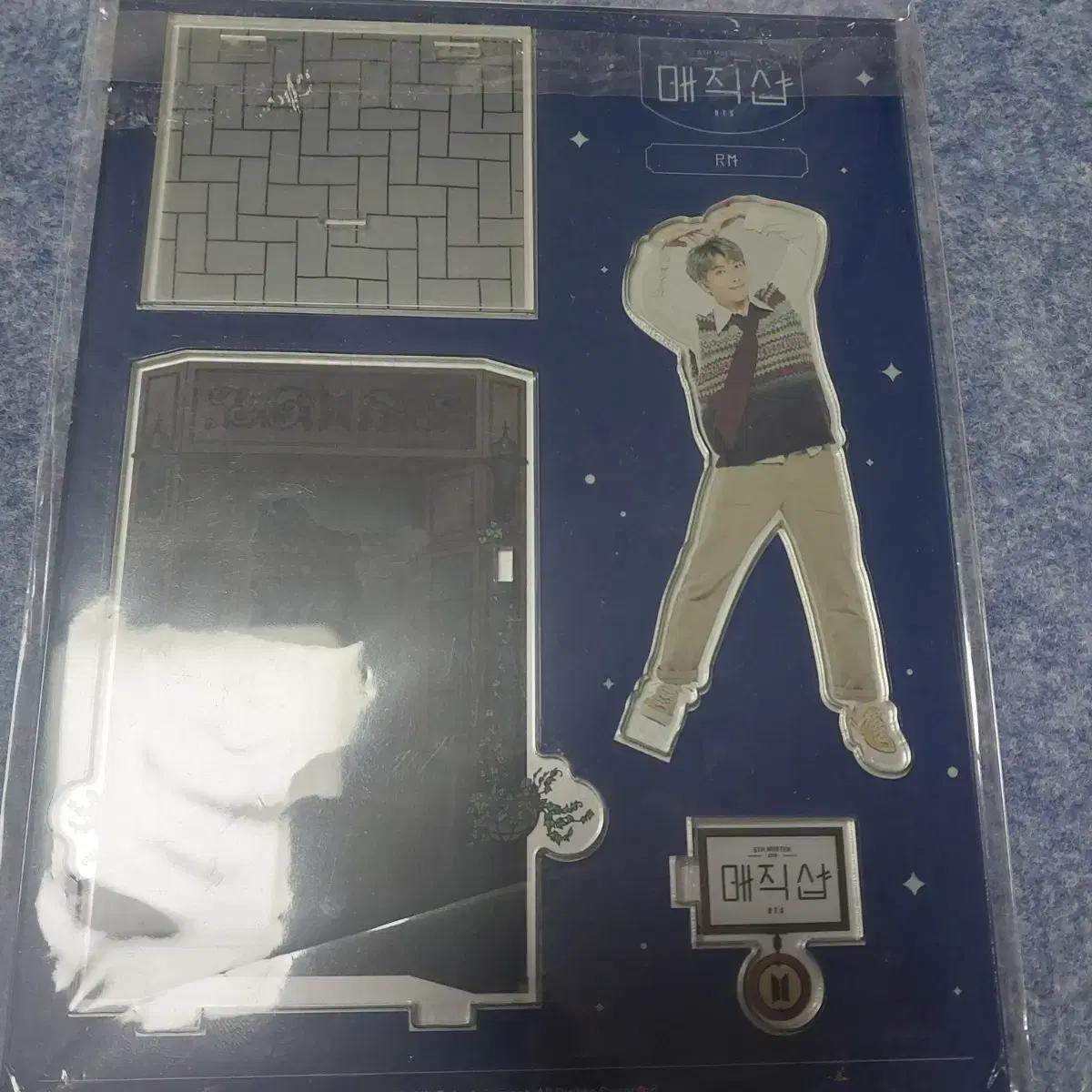 

Акриловая подставка Magic Shop Rm