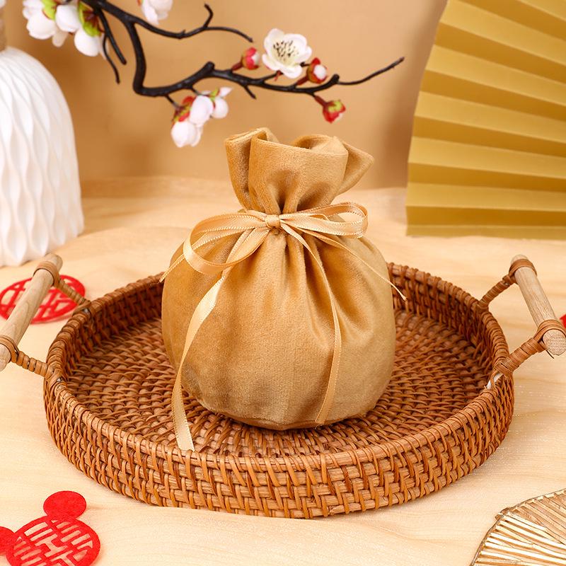 European Style Velvet Round Candy Bag - Creative Wedding & Festival Favor with Drawstring