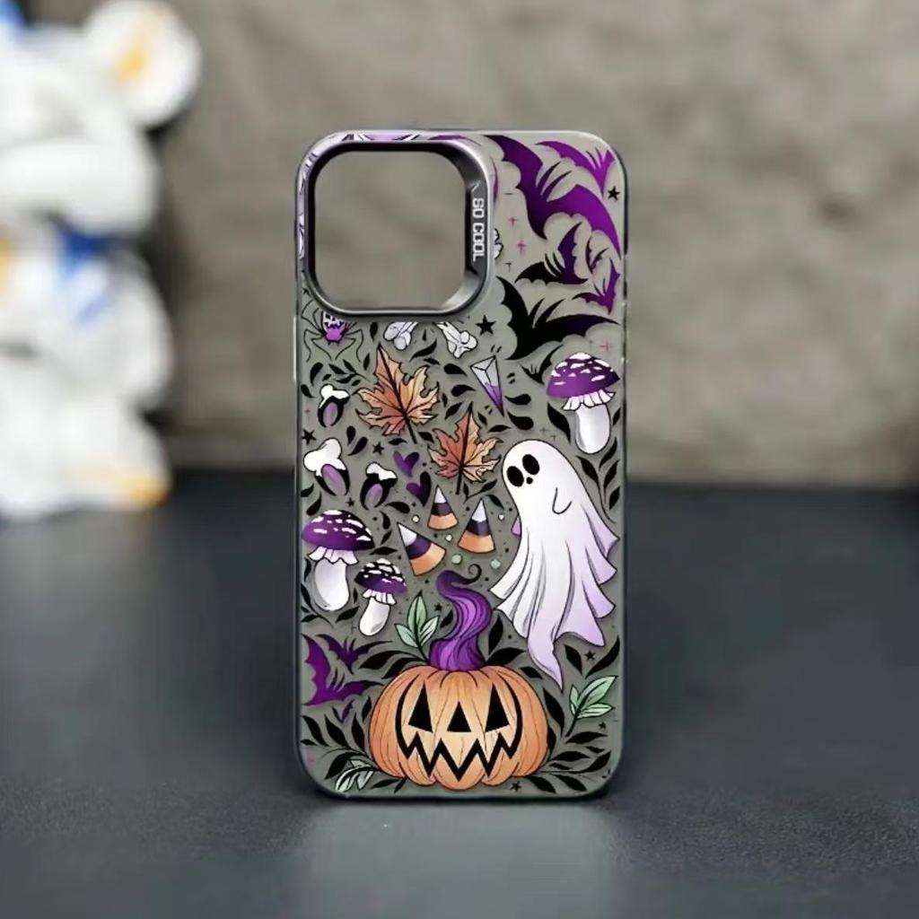 Silver Pumpkin Ghost Halloween Case for Apple iPhone 17/16/15 Pro, 14 Pro Max, 13/12.