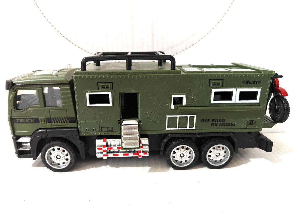 2026 Inertial Off-road Alloy RV Toy Car Model for Kids