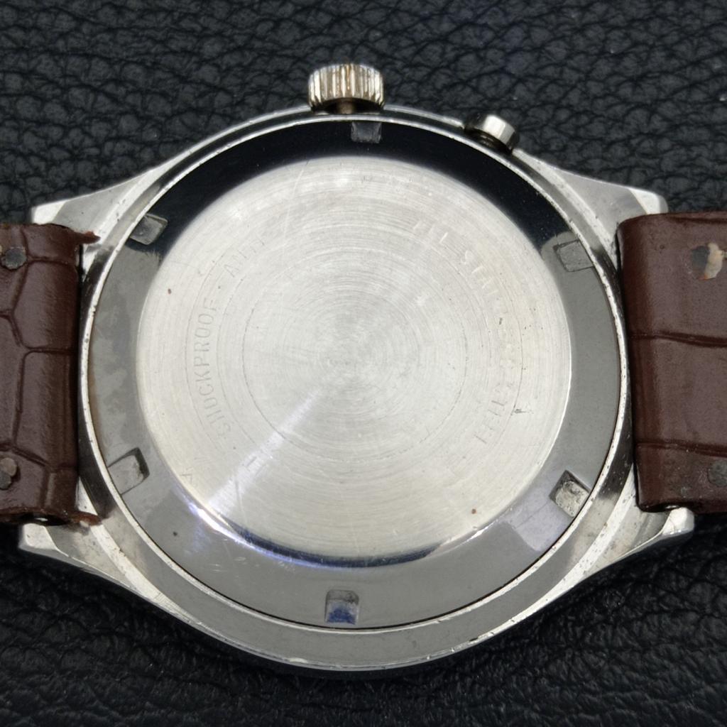 VINTAGE RICOH R31 AUTOMATIC JAPAN MENS RED COLOR DIAL WATCH a500615-5 R153-a500615