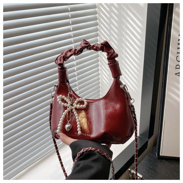 

Fashion Pleated Design Shoulder Bags for Women Solid Color Ladies Soft Pu Crossbody Bag Pearl Girls Hobos Handbags Purse Clutch no pendant