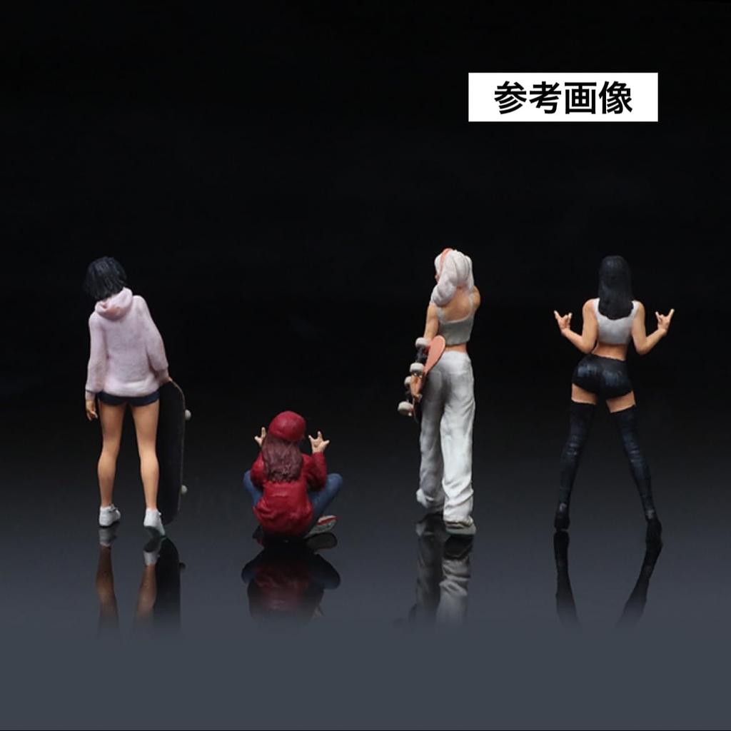 Moreart Miniature Figure Street Girls Set MO223030 Model Girls Campaign Girls Model Diorama Miniature Car 1/64 [Used]