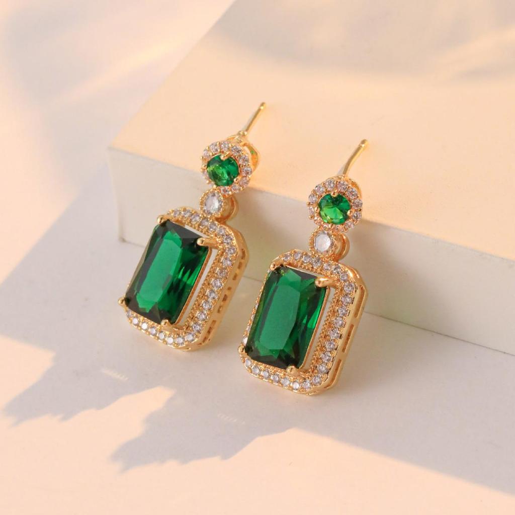 Women's Japanese & Korean Style Zircon Emerald Necklace & Earrings Set, Non-Fading Titanium Steel.