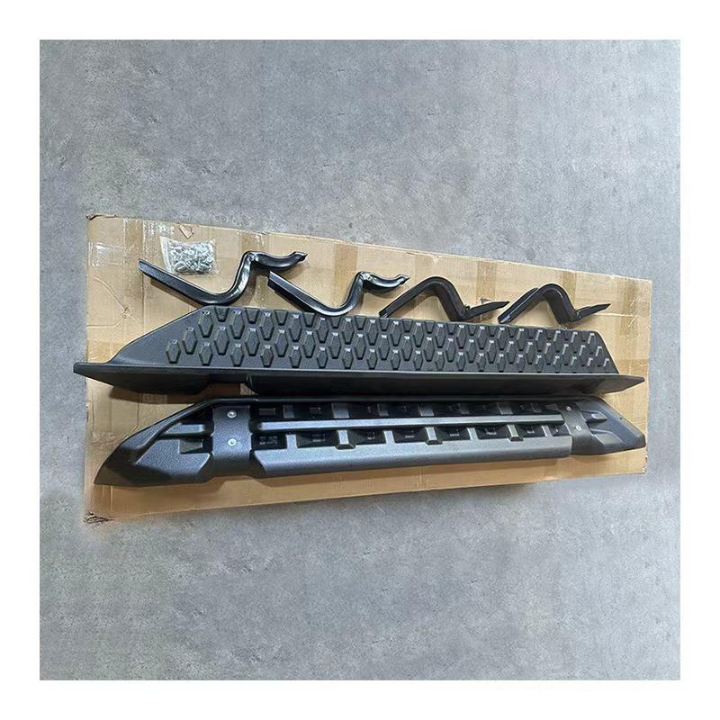 Suitable for 2026 Hilux two-door model pickup truck running boards.