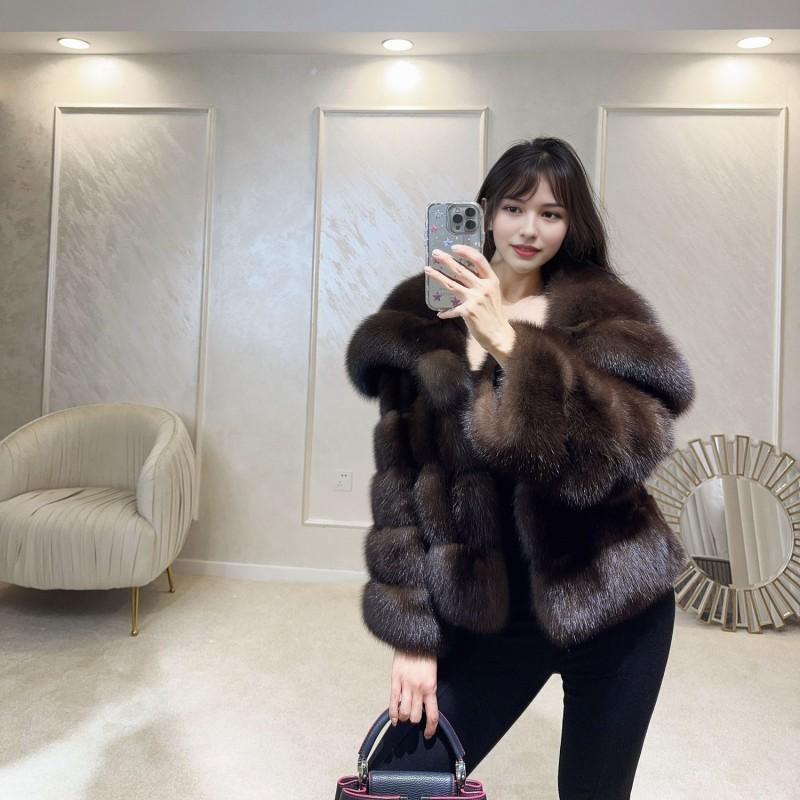 Womens Faux Fur Coat With Oversized Lapel Short Winter Jacket 2026 Collection