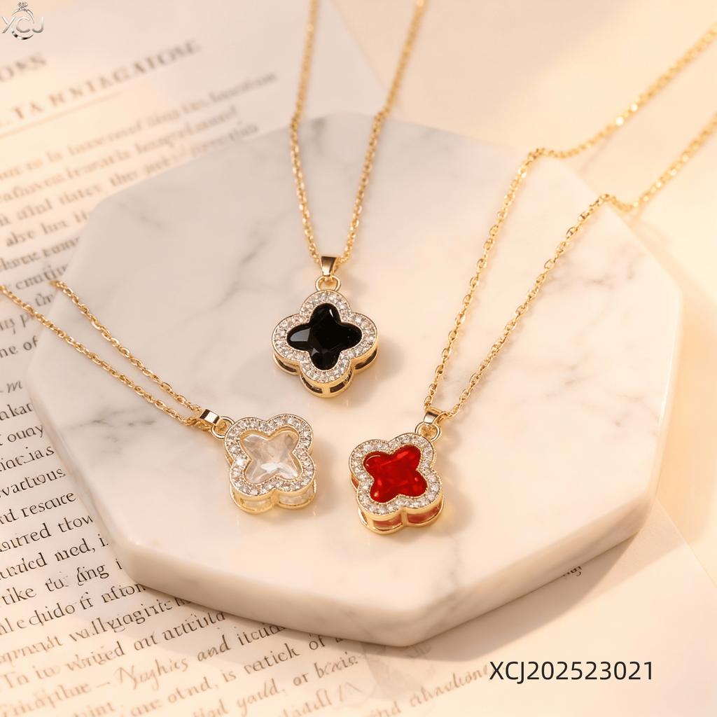 Fashion Charm PVD Plating Ladies Stainless Steel Four Leaf Clover Necklace Hot Sale Reversible Design Zircon Link for Gift Party
