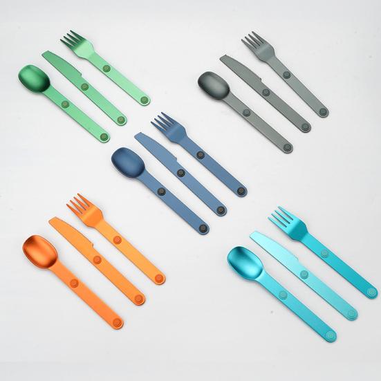 Sada magnetických náčiní Kovové příbory Potravinářské leštěný povrch BPA Free Venkovní cestovní Nůž Vidlička Lžíce Sada Camping Utensils