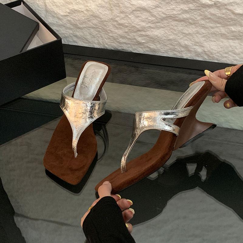 Fashion Fashion Shallow Women Wedges Slippers Flip Flops Shoes Summer Beach Female Slides Square Toe Ladies Heeled Slippers Wedges Shoes