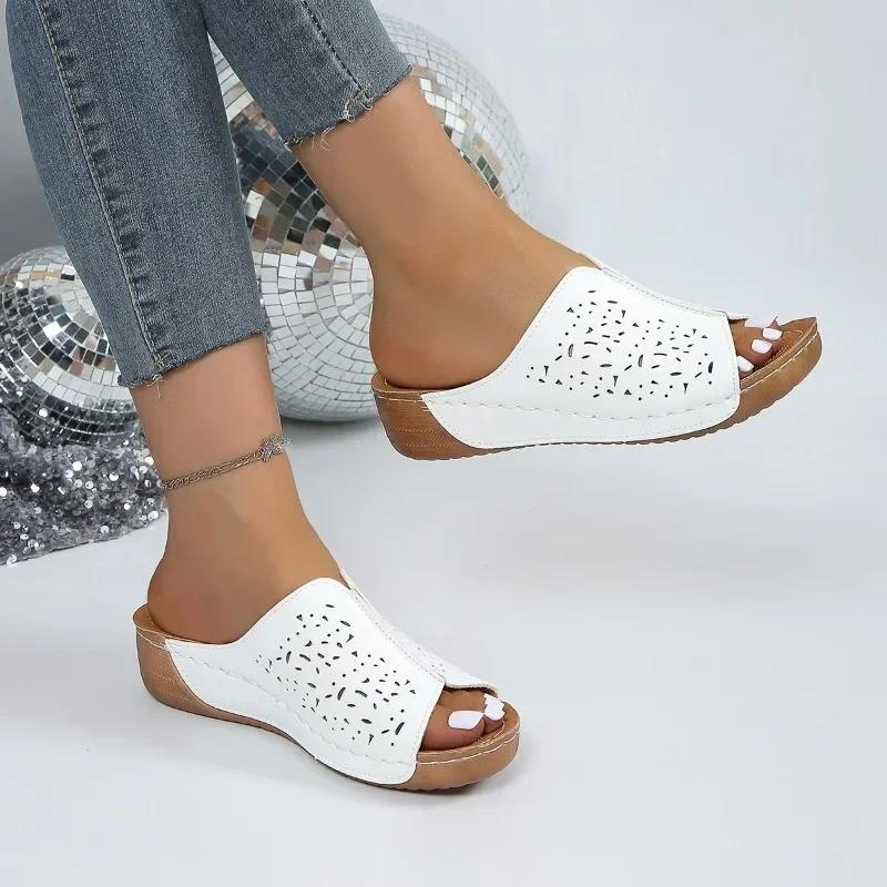 Women's Slippers Summer New Women's Shoes High Quality Solid Color Fashion Open Toe Large Beach Women's Slippers Sandals