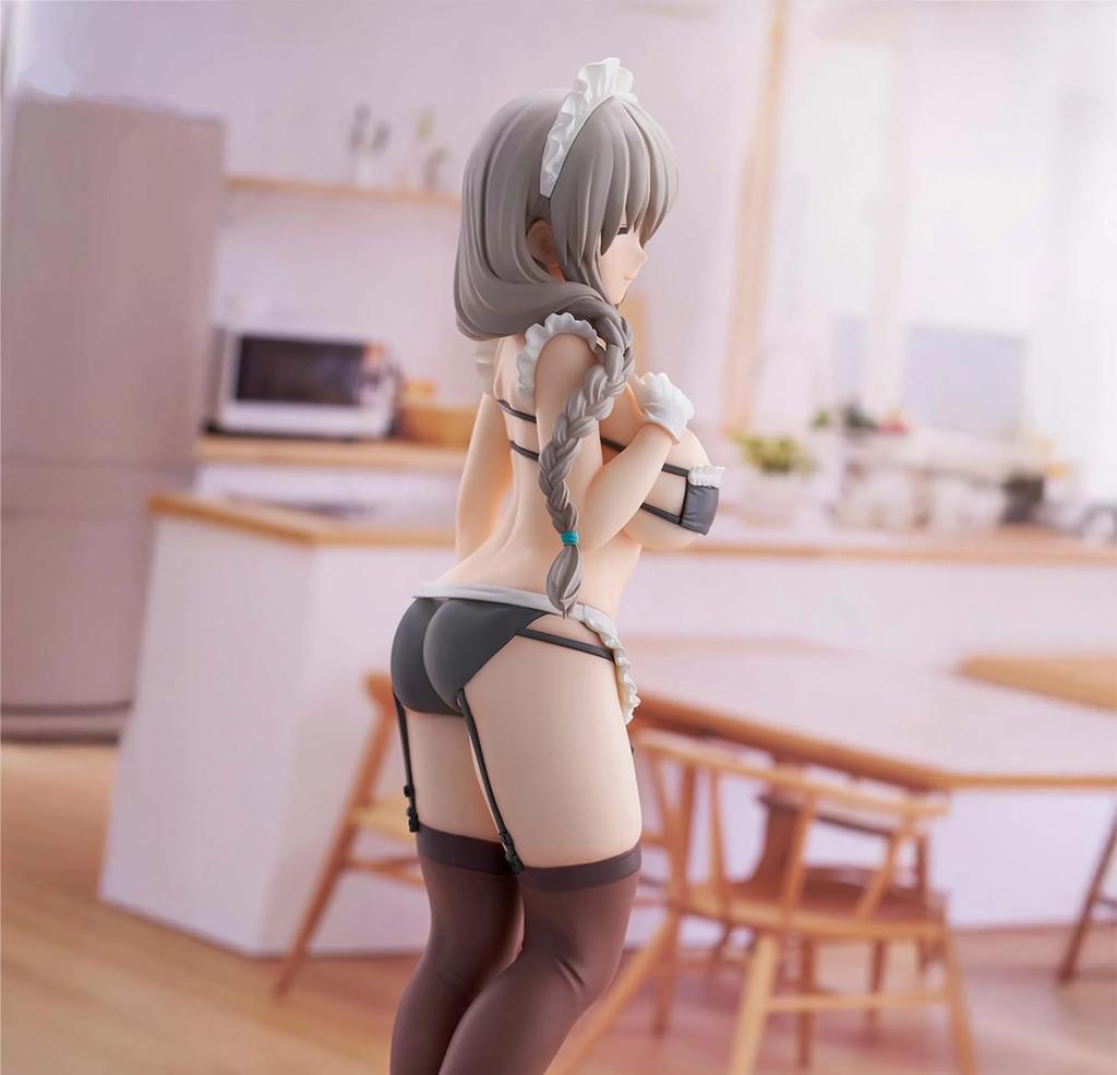 Uzaki-chan Wants To Hang Out Figure: Uzaki Tsuki Maid Ver. GLITTER & GLAMOURS Size: Approx. 27cm
