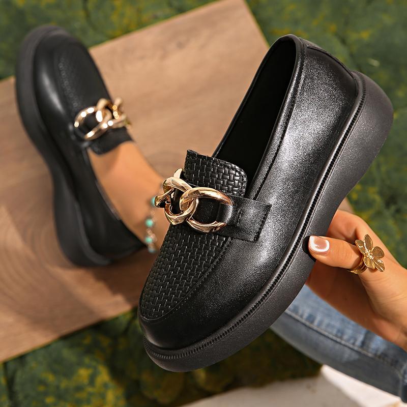 Fashion Women's Chain Decor White Platform Loafers Thick Sole Pu Leather Casual Shoes Woman Comfortable Slip On Walking Shoes Plus Size