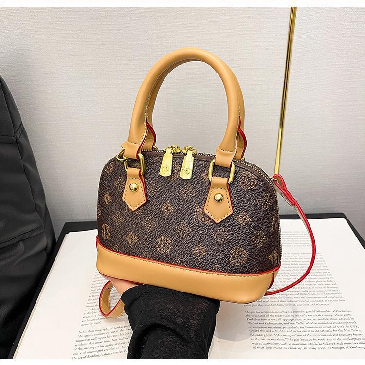 Bag women's new bear printed shell handbag versatile fashion trend messenger bag women's bag