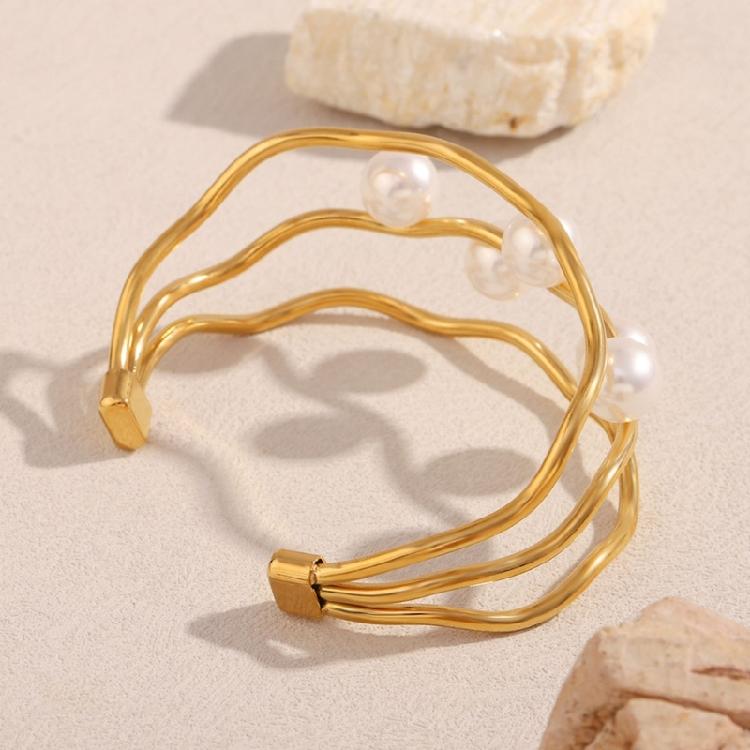 Multitier Imitation Pearls Chain Bracelet Fashion Forward Jewelry Piece Stainless Steel Adjustable Closure For Daily Use