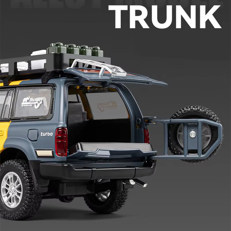 New 1:24 Toyota Land Cruiser LC80 Alloy Car Model Die-cast Metal Toy Off-road Vehicle Car Model Simulation Sound and  Light Children's Gift