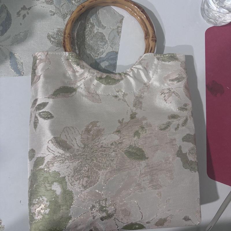 Elegant Chinese Women's Jacquard Clutch: Retro Cheongsam Evening Wedding Handbag, Exquisite Hanfu Bamboo Bag