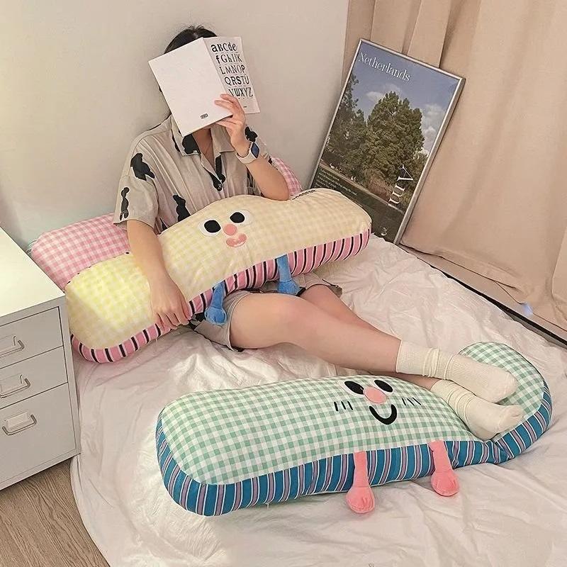 Fashionable And Comfortable Creative Plaid Long Pillows for Side Sleeping in The Bedroom, Perfect for in Dorms