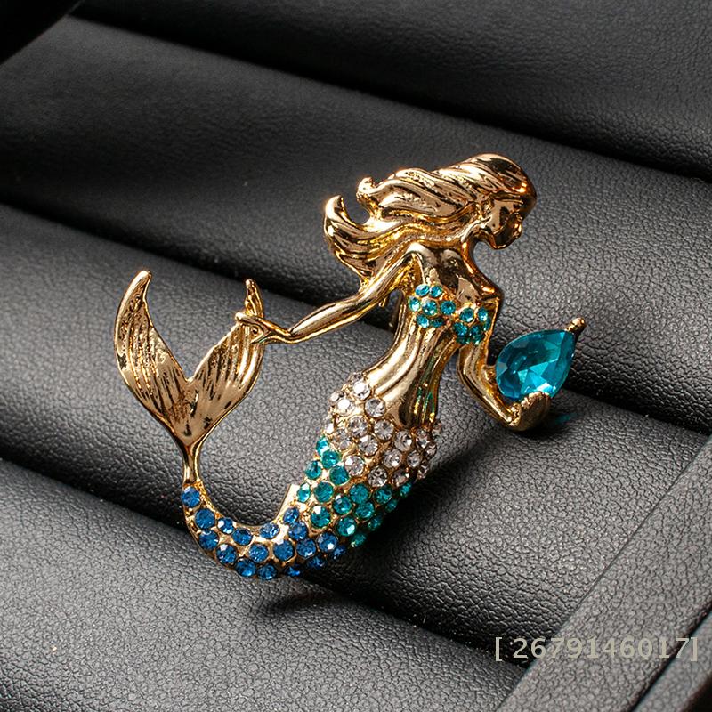 Cute Mermaid Brooch With Sparkling Rhinestones Gradient Color Mermaid Alloy Lapel Pin For Women Brooches Fantasy Jewelry Gift