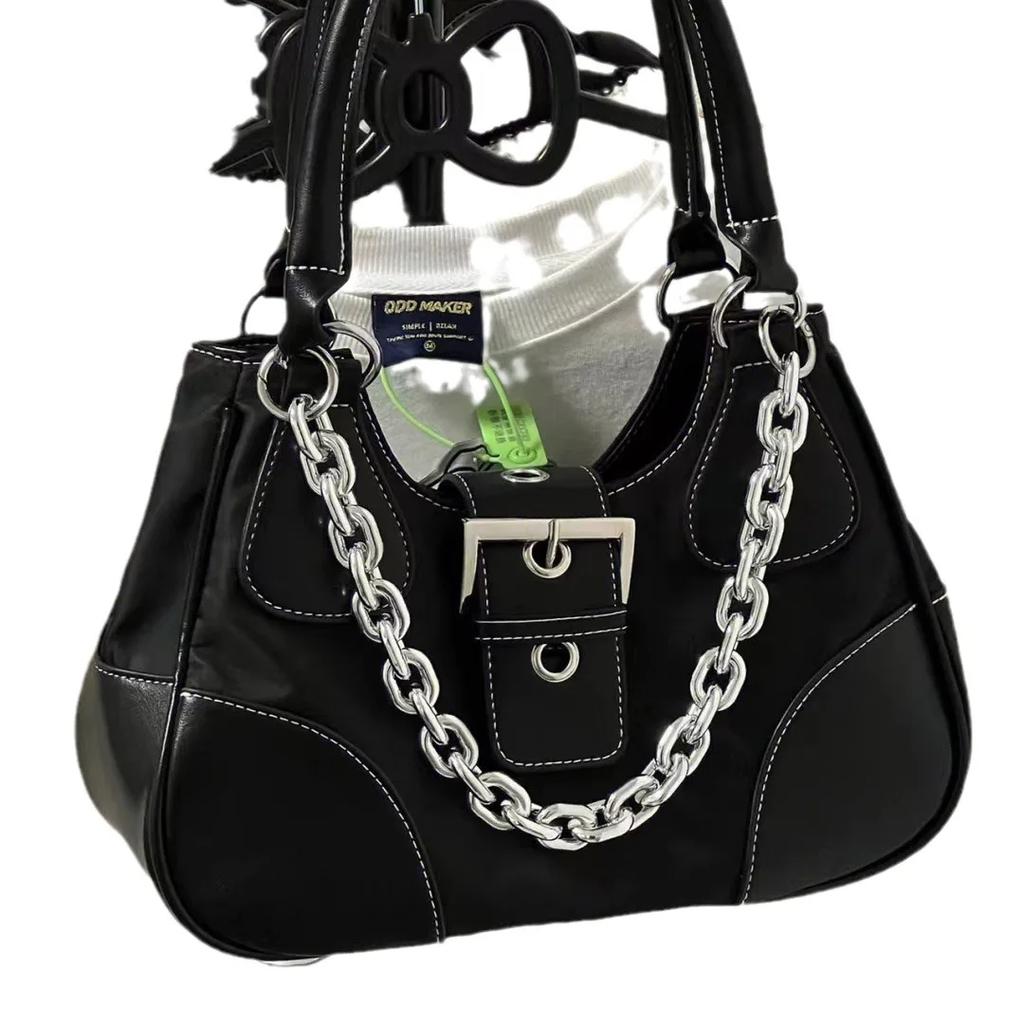 High-quality Second-hand Bag Hand Bag, Sweet Cool Patent Leather Canvas Bag, Metal Chain Hot Girl Bag  Shoulder Crossbody Bag