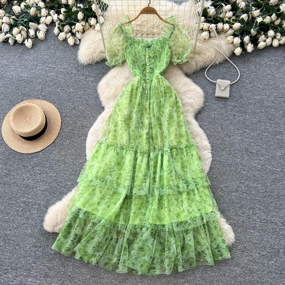 French gentle wind bubble sleeves floral dress women's summer square collar high waist A character temperament cake dress looks thin