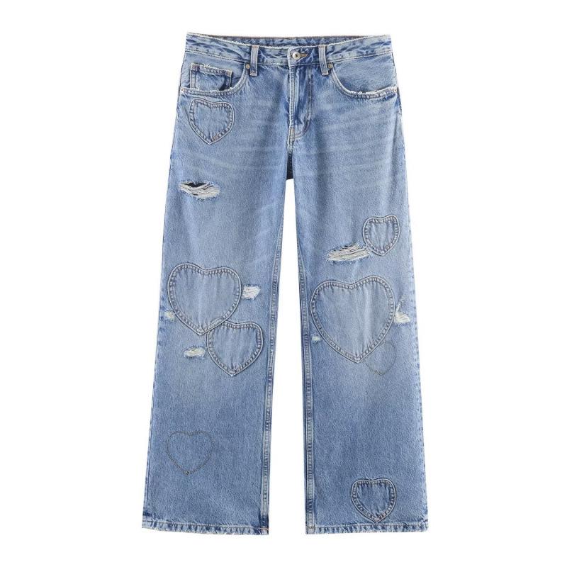 

Spring 2026 European & American Versatile Heart-Shaped Ripped Jeans XS