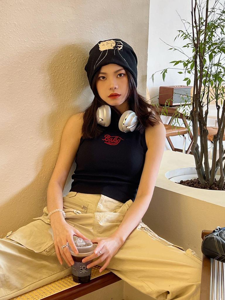 Jennie Fashion Vielseitiges Sportliches Weißes Buchstaben Camisole Tanktop für Damen