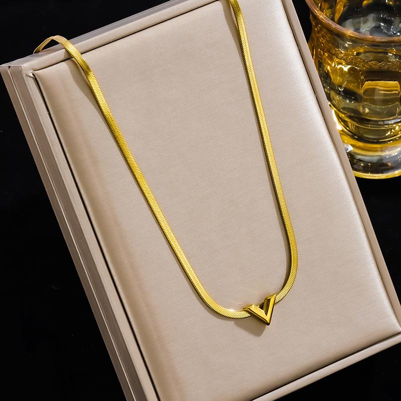 Titanium Steel Letter V Heart Blade Chain Necklace - Korean-inspired Versatile Fashion for Women