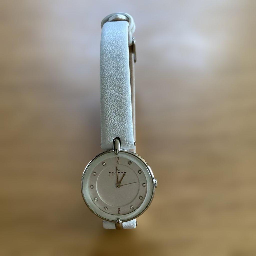 Used SKAGEN watch white