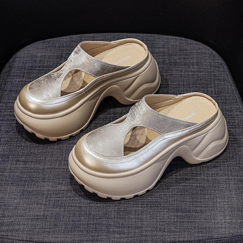 Small thick-soled bag head slippers women's 2025 new one-pedal lazy outer wear casual fashion versatile cool slippers