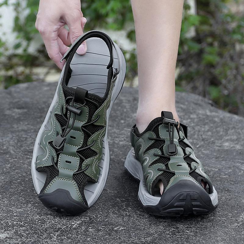 2025 Summer  men's comfortable soft soled sandals outdoor new men's breathable hollow out anti slip beach shoes