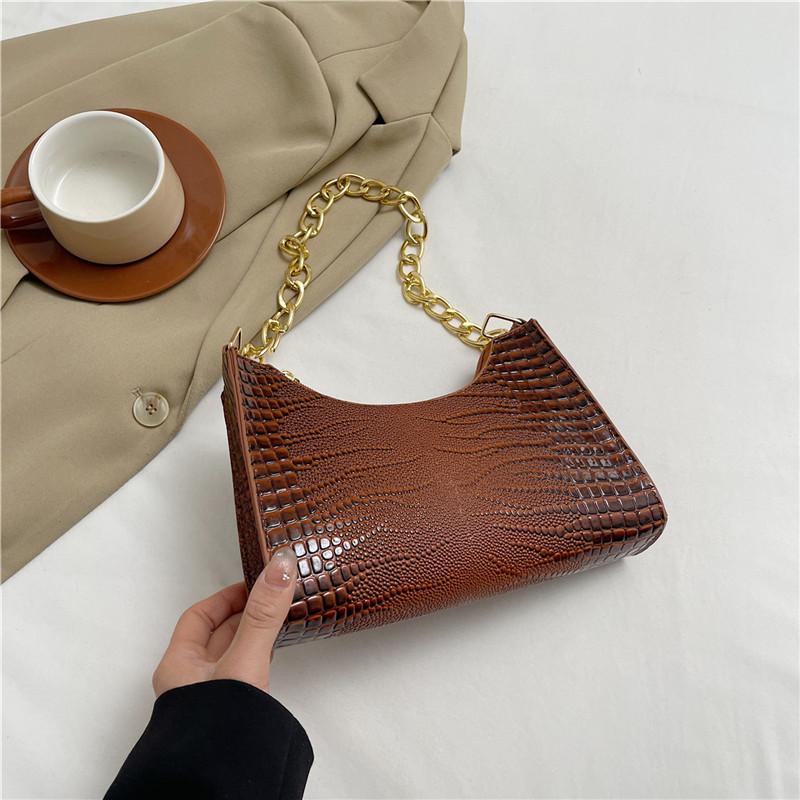 French Niche Foreign Style Chain Baguette Bag Female Texture Crocodile Pattern Temperament Shoulder Bag 2025 New Armpit Bag
