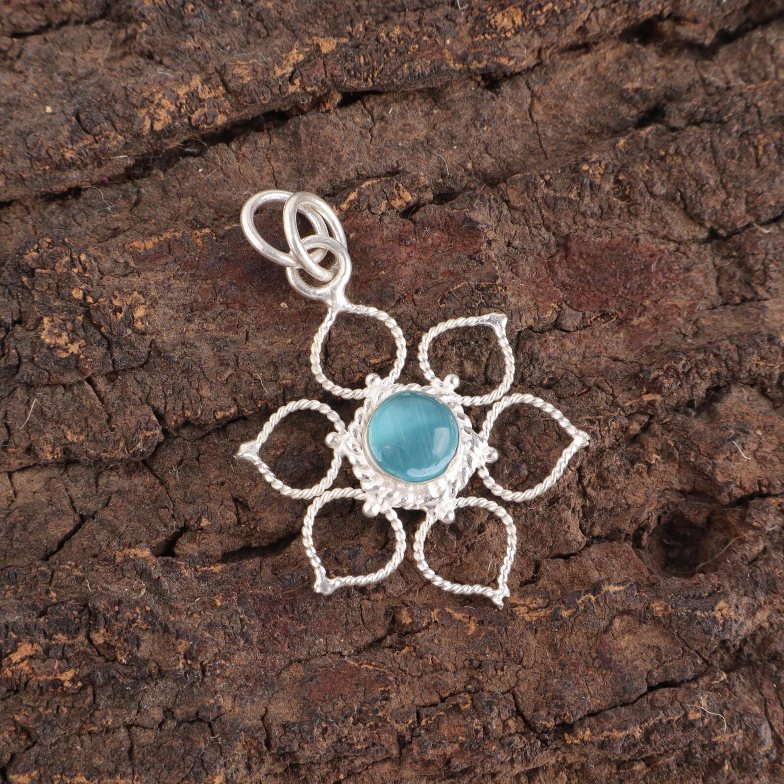 

Round Blue Cat S Eye Stone Sterling Silver Birthday Gift Handcrafted New Pendant PP-18-44