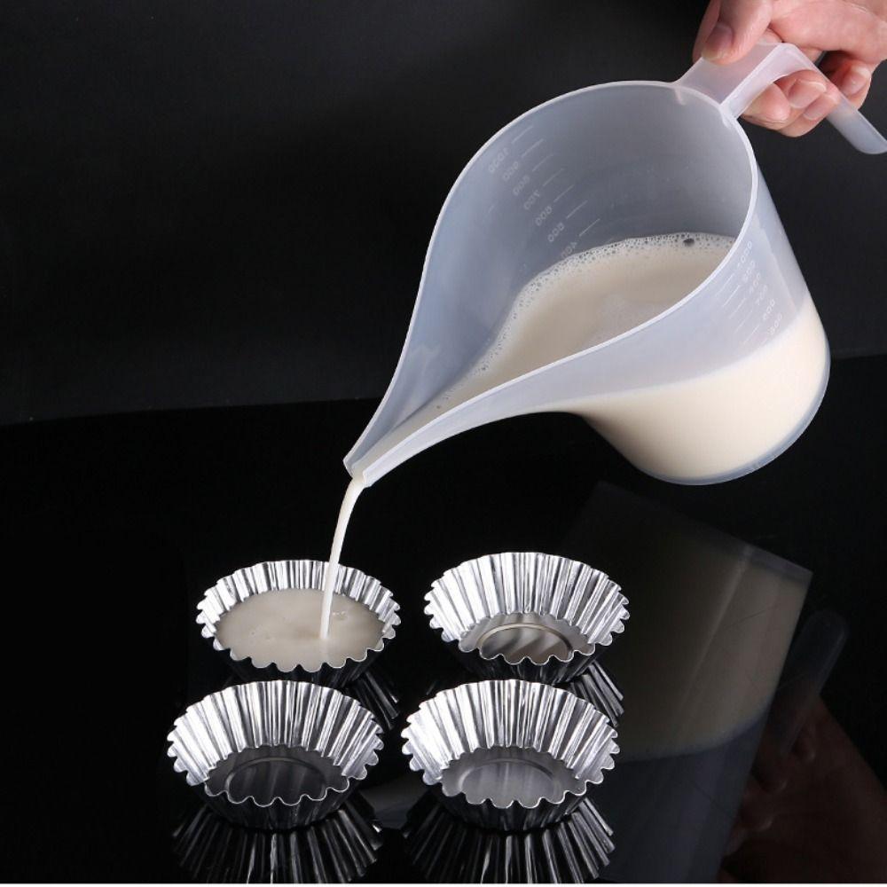 Dlouhý výtok, džbán, 1000 ml, trychtýř, kuchyňské odměrky