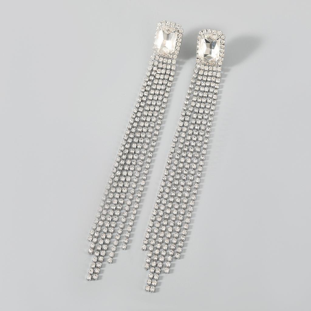 Diamond-Encrusted Long Fringed Earrings, Fashionable Super-Flash Temperament Earrings, Niche Light Luxury Earrings.
