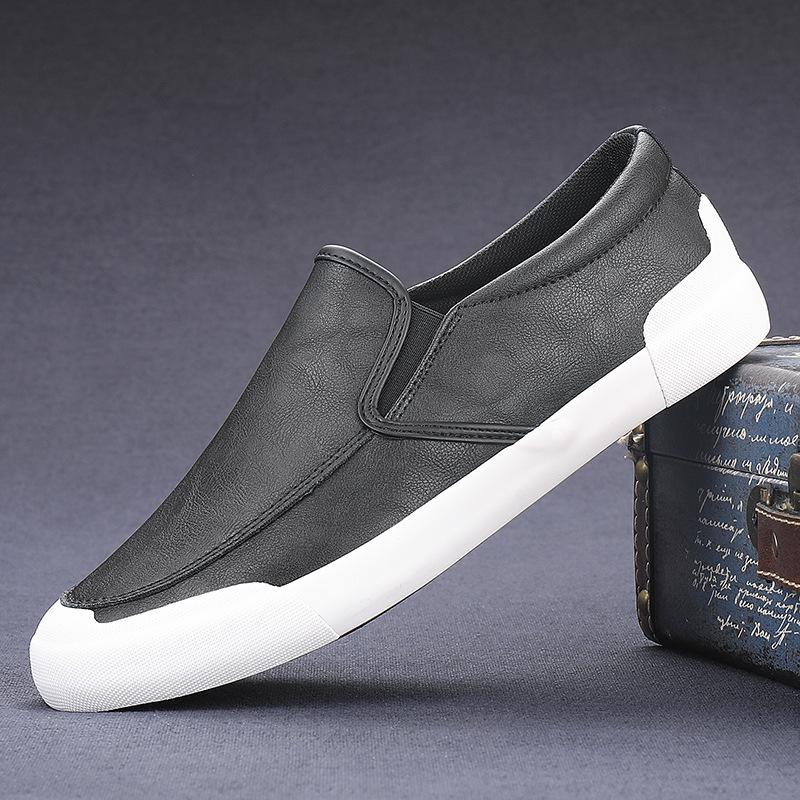 2026 Spring Men's Breathable Casual Slip-On Board Shoes - Classic, Versatile, Trendy, and Comfortable Fashion.