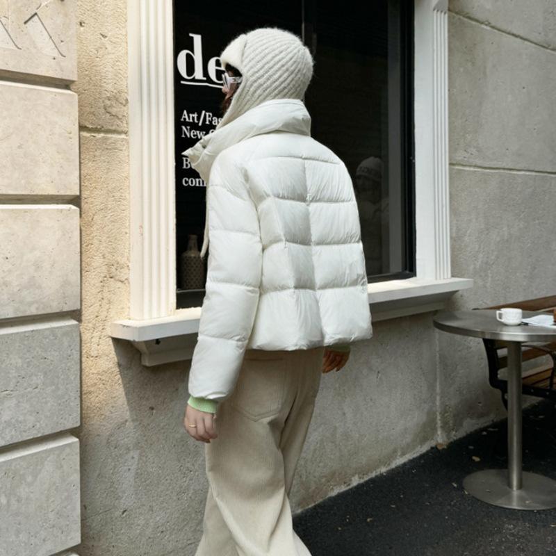 M-button short down jacket women's 2024 winter fashion stand-up collar thickened high-end white duck down straight casual jacket tide